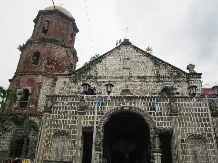 Balayan church