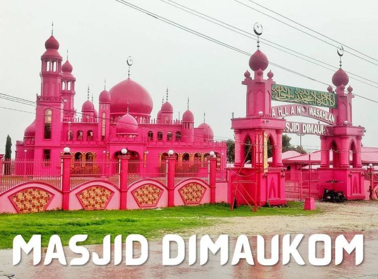 Pink Mosque with the Welcome Arch
